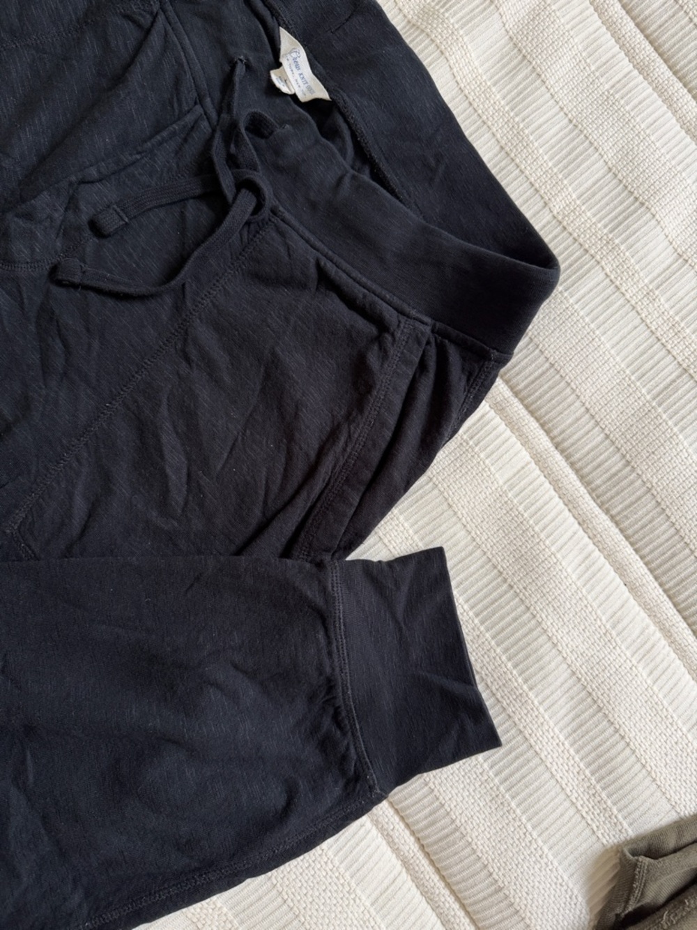 J. Crew Navy and Black Men's Jogger Sweatpants - Picture 5 of 5